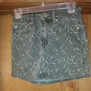 🙂Women's American Eagle Camouflage Mini Skirt Size 00 Y2K